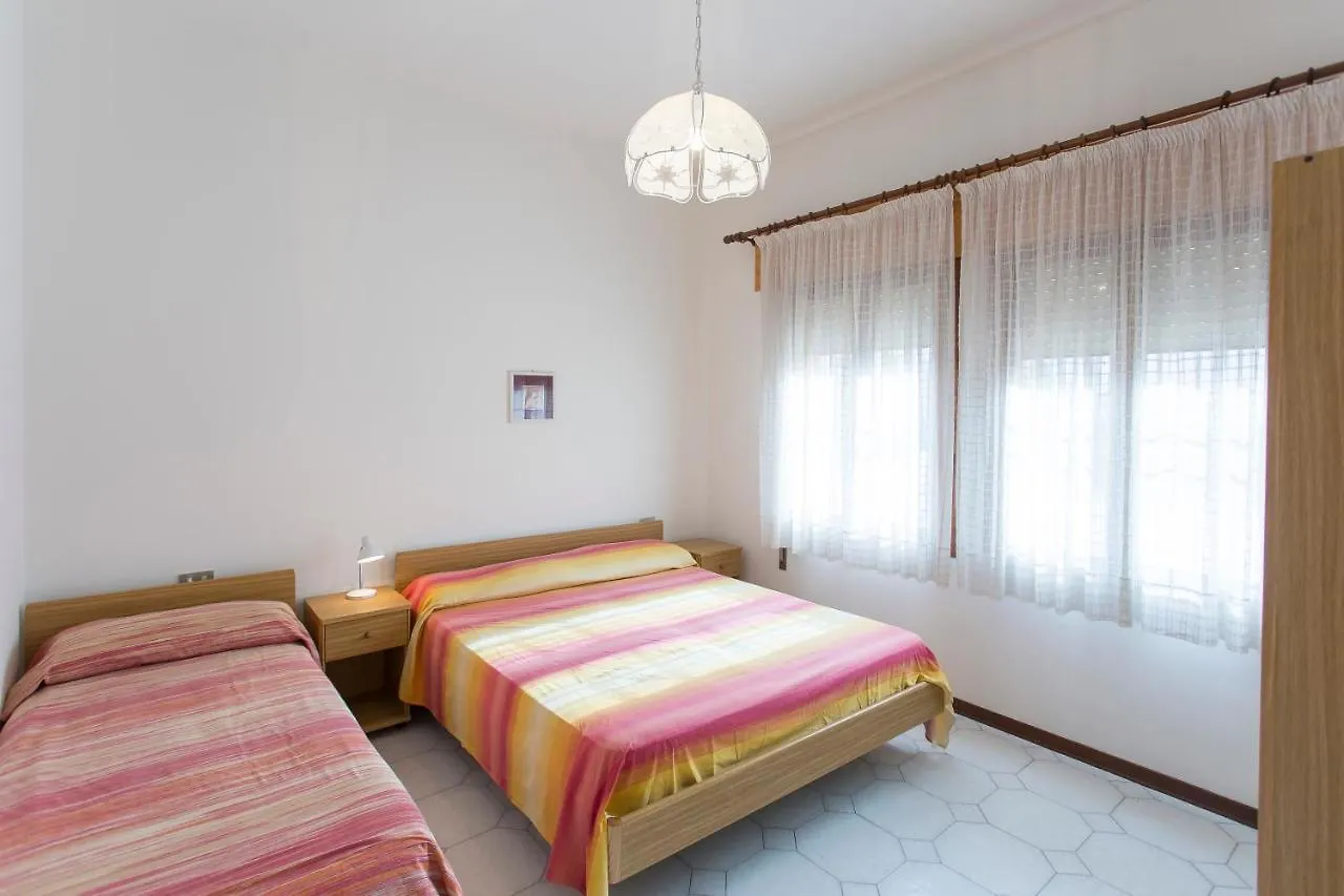 Lägenhet Villa Giglio Lido di Jesolo